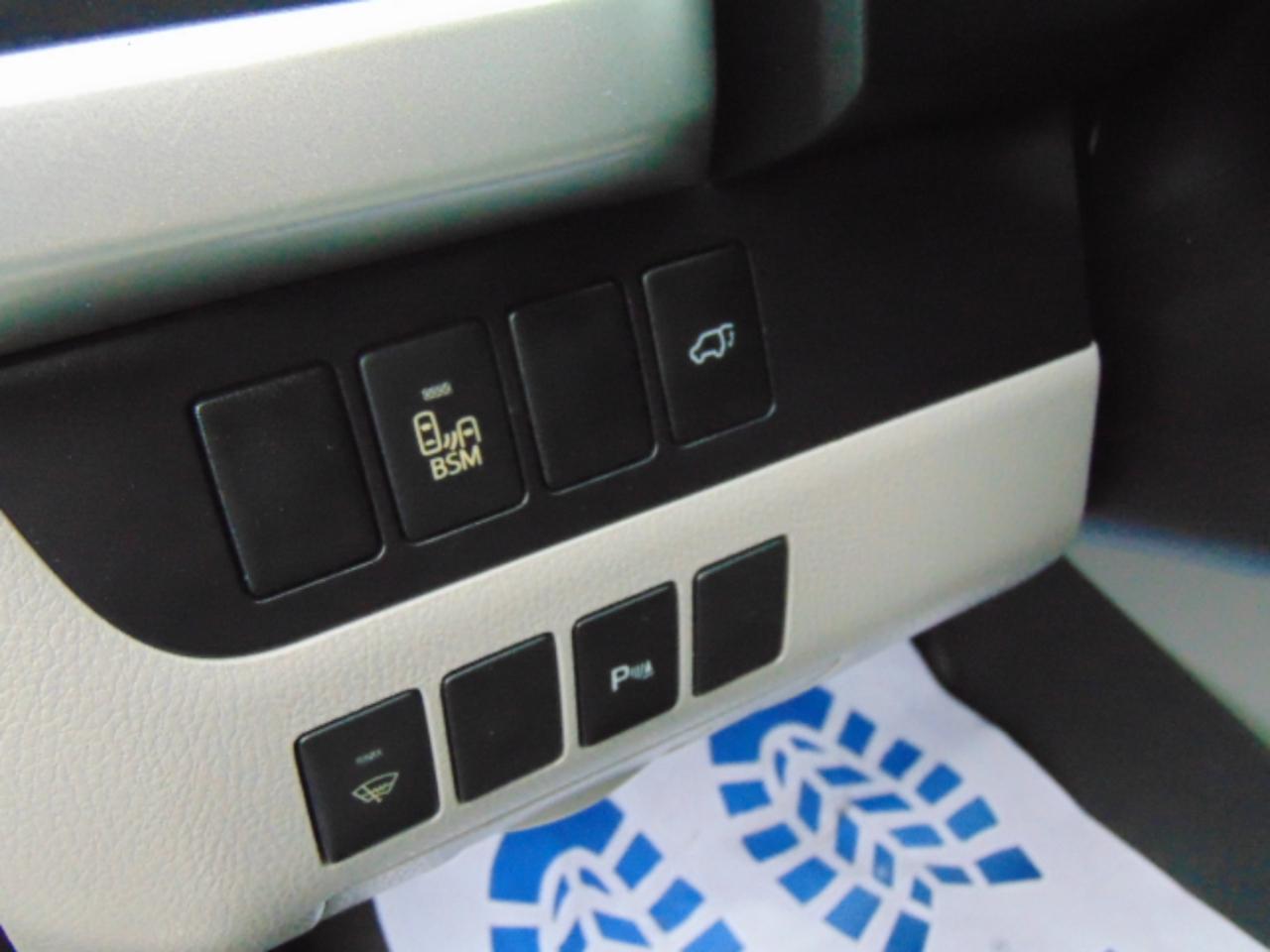 Toyota Highlander Limited FWD V6 2015
