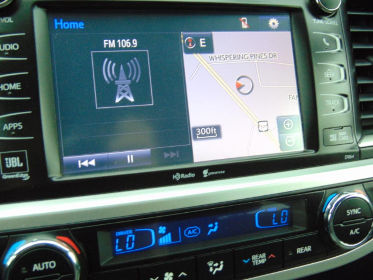 Toyota Highlander Limited FWD V6 2015