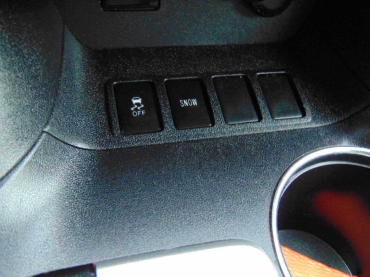 Toyota Highlander Limited FWD V6 2015