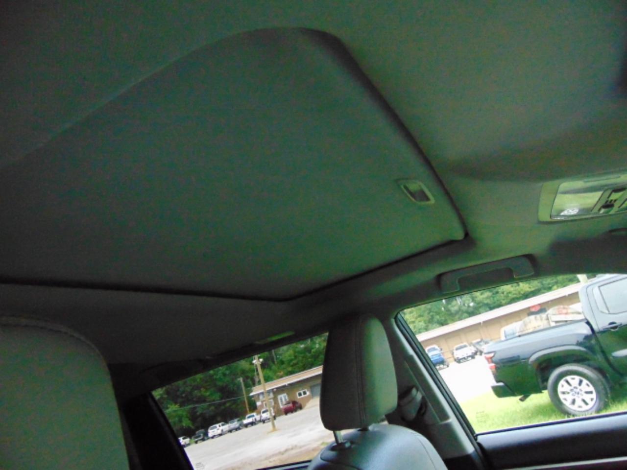 Toyota Highlander Limited FWD V6 2015