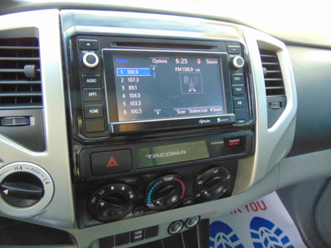 Toyota Tacoma Double Cab Long Bed V6 5AT 4WD 2015