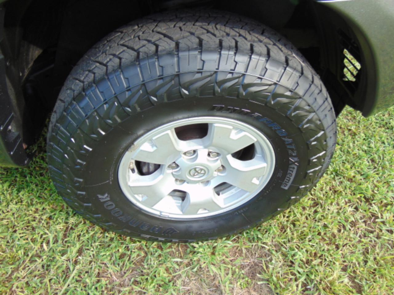 Toyota Tacoma Double Cab Long Bed V6 5AT 4WD 2015