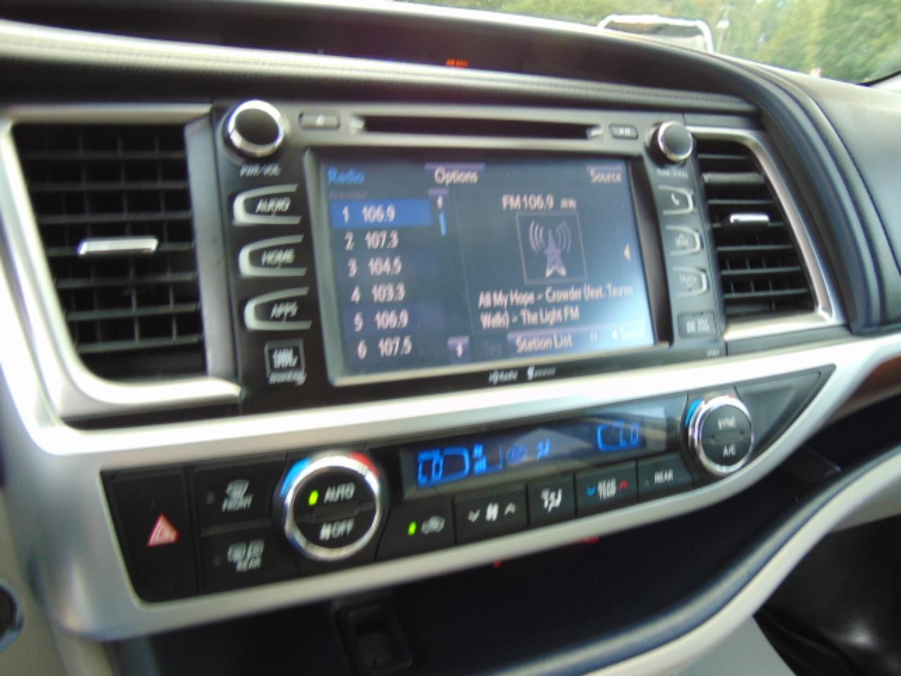 Toyota Highlander Limited AWD V6 2015