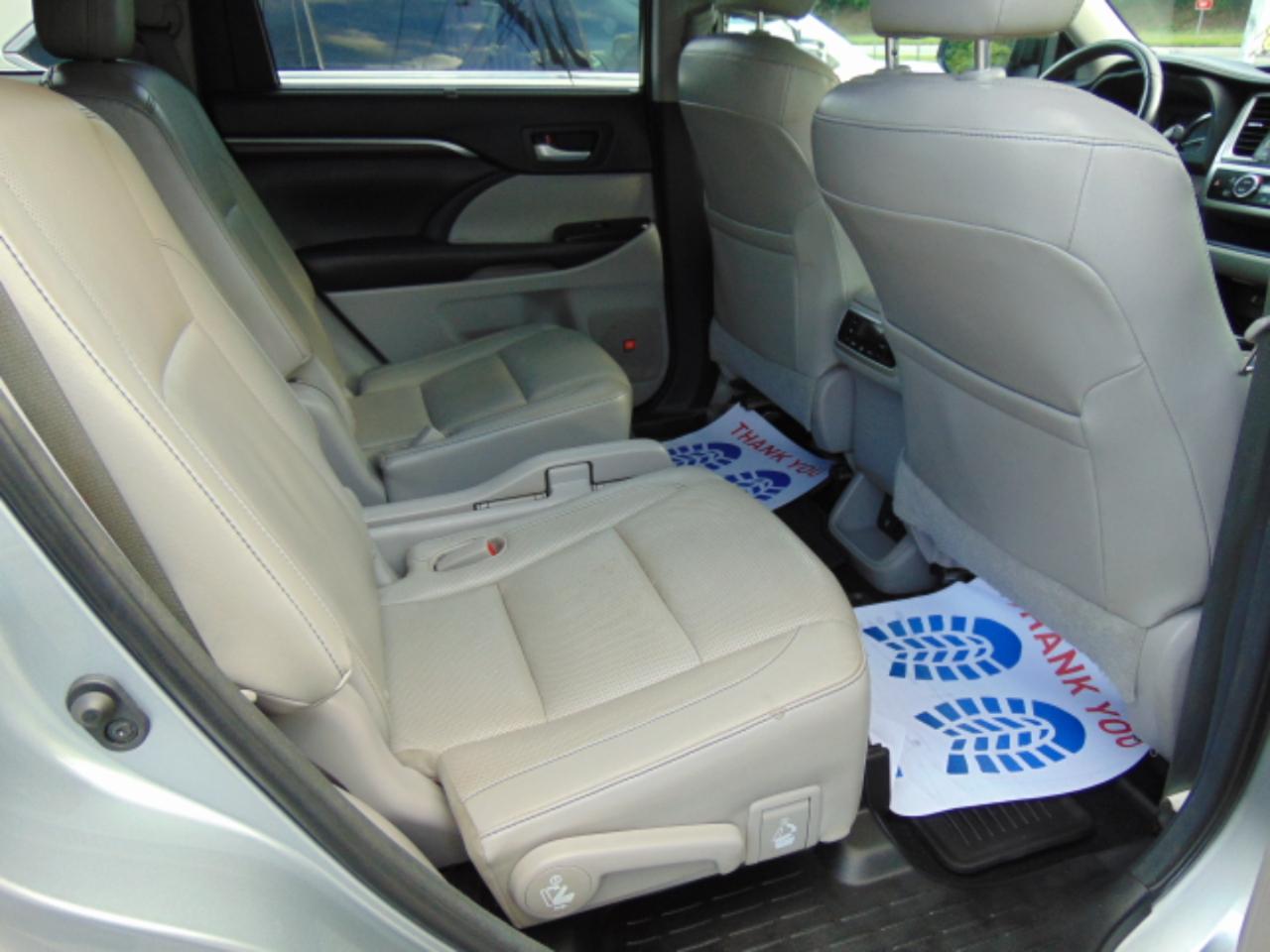 Toyota Highlander Limited AWD V6 2015