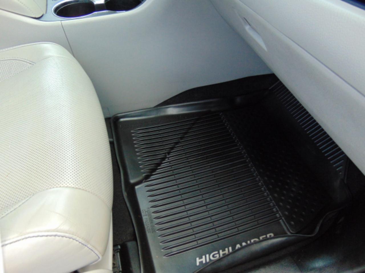 Toyota Highlander Limited AWD V6 2015