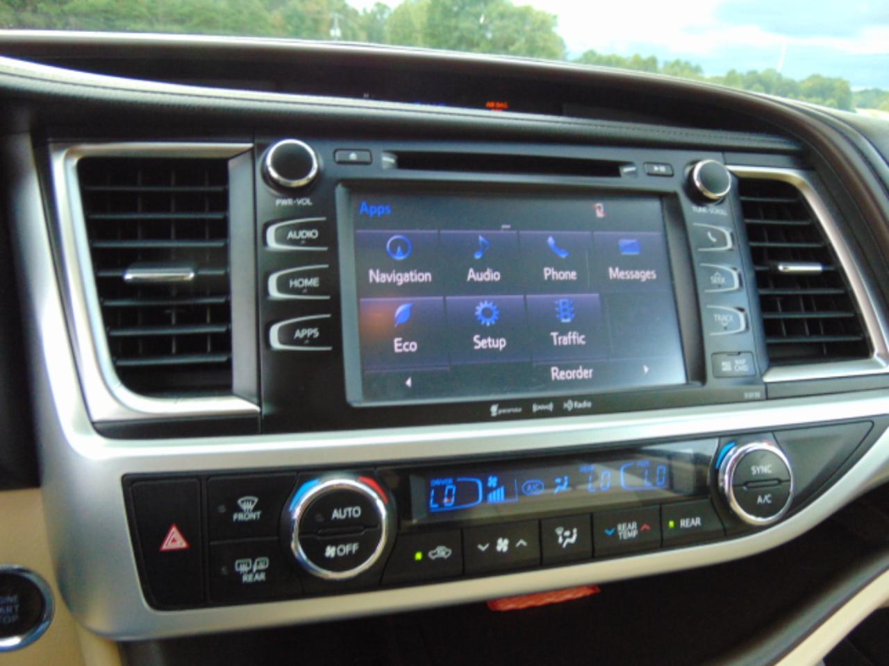 Toyota Highlander XLE FWD V6 2016