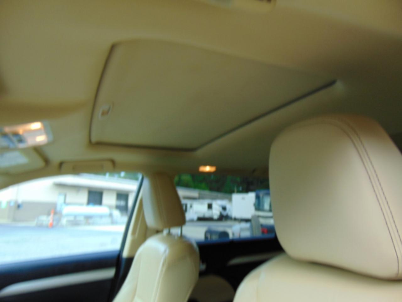 Toyota Highlander XLE FWD V6 2016