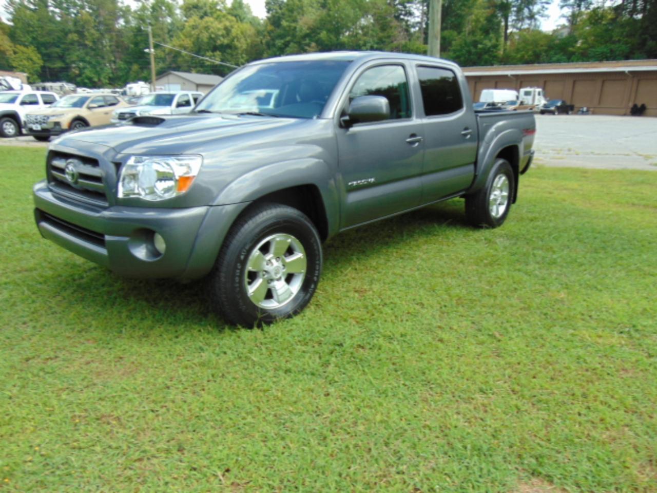 Toyota Tacoma Double Cab V6 4WD 2010