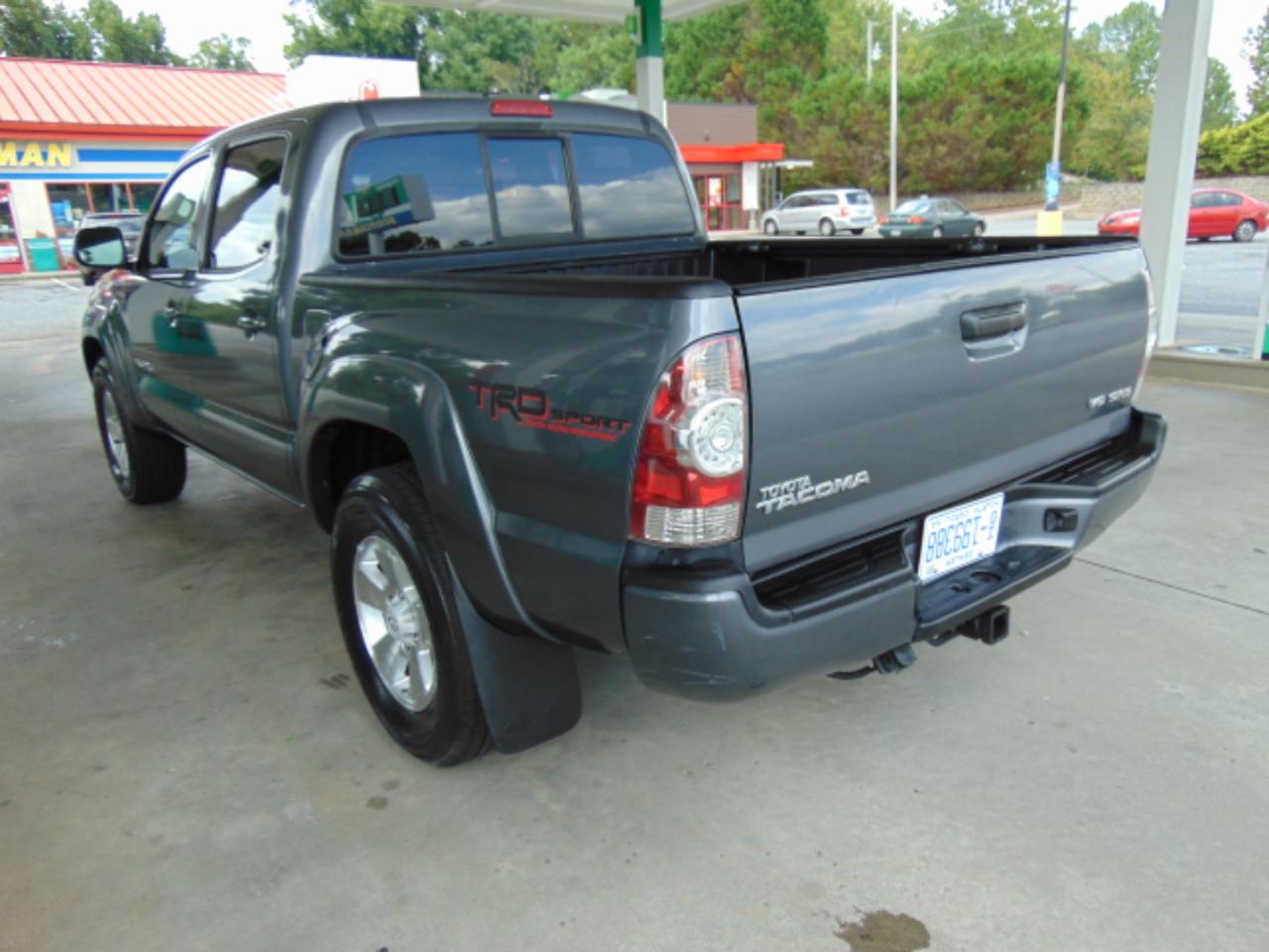 Toyota Tacoma Double Cab V6 4WD 2010