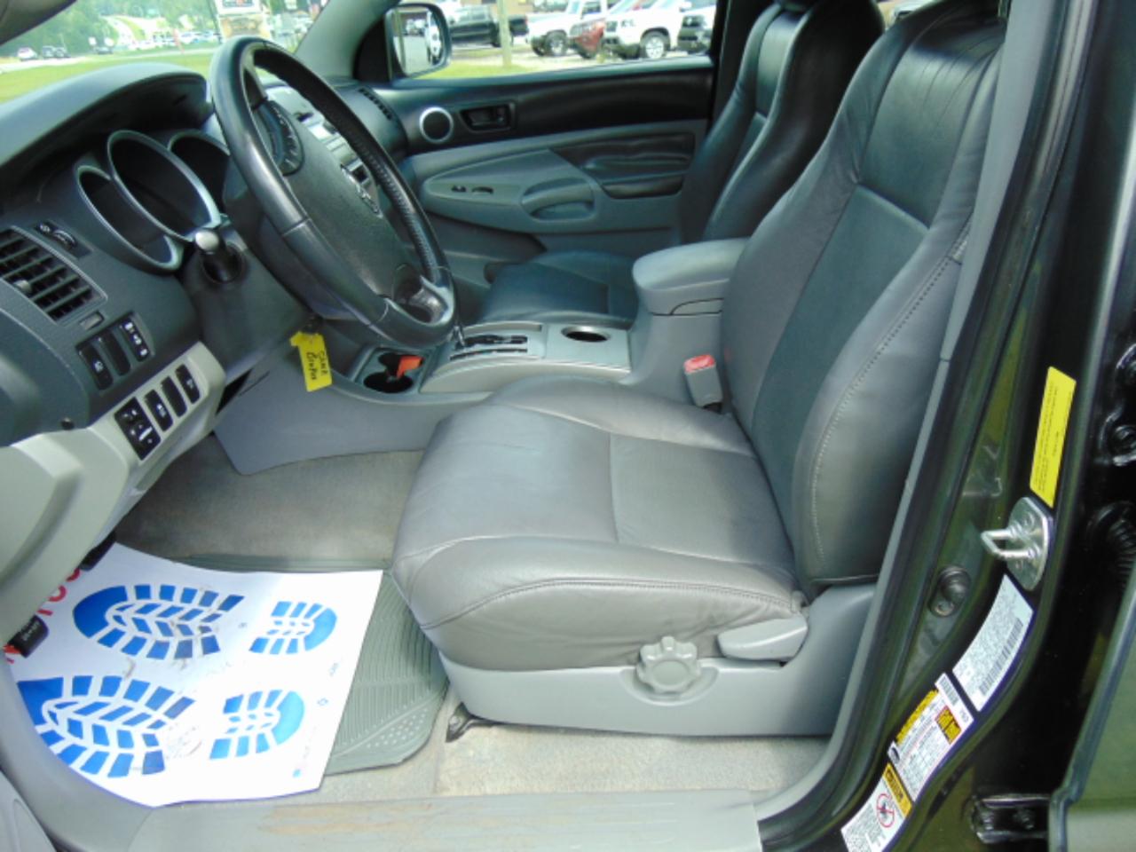 Toyota Tacoma Double Cab V6 4WD 2010