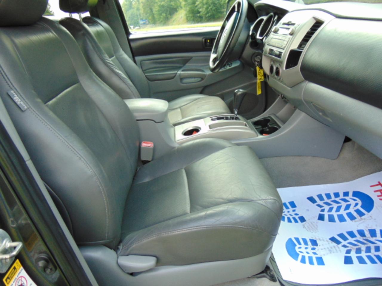 Toyota Tacoma Double Cab V6 4WD 2010
