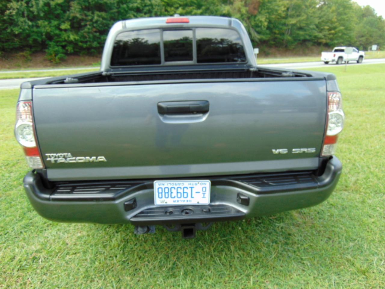 Toyota Tacoma Double Cab V6 4WD 2010