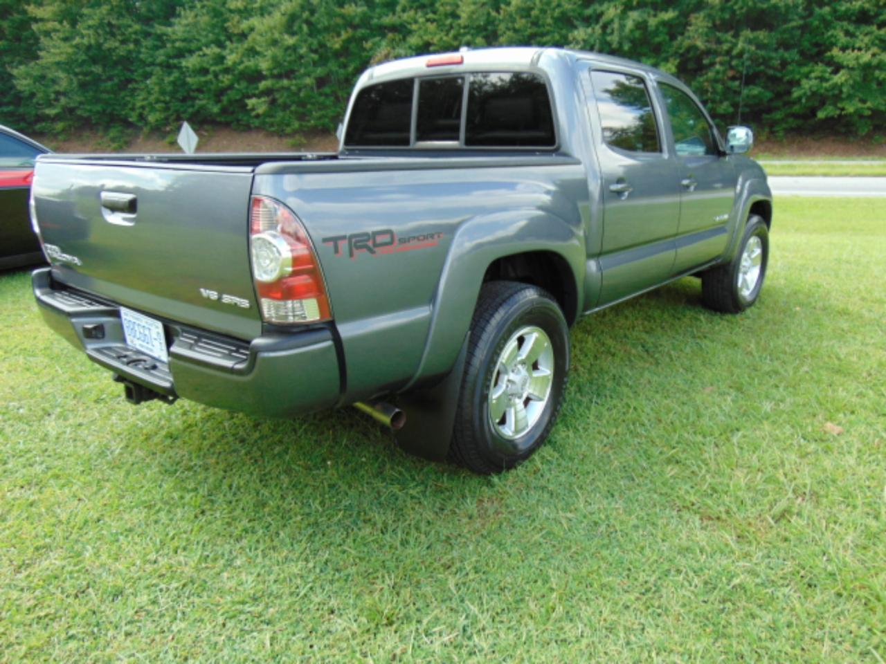 Toyota Tacoma Double Cab V6 4WD 2010