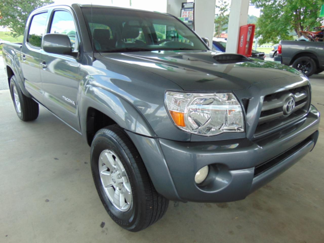 Toyota Tacoma Double Cab V6 4WD 2010