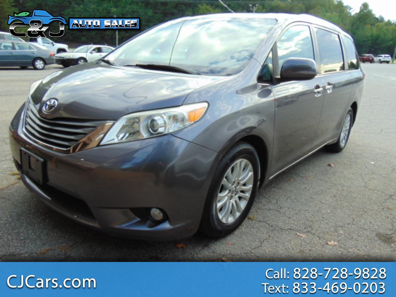 Toyota Sienna XLE FWD 8-Passenger V6 2014