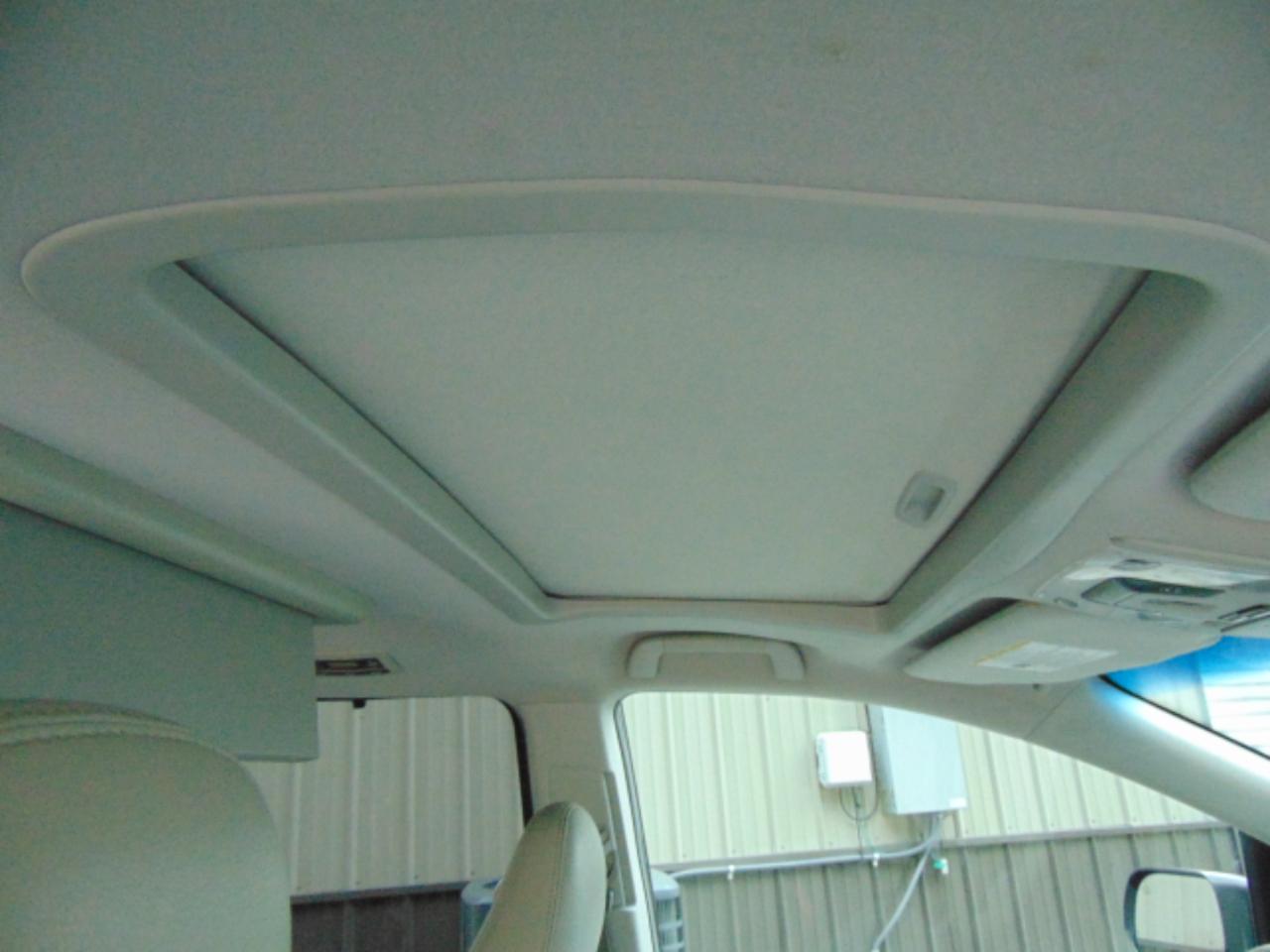 Toyota Sienna XLE FWD 8-Passenger V6 2014