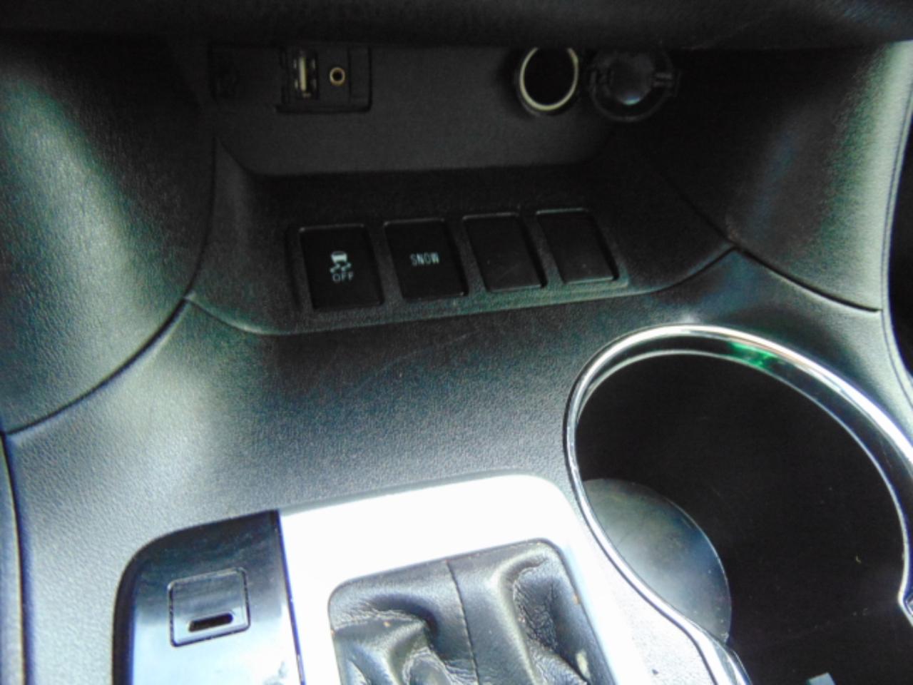 Toyota Highlander Limited FWD V6 2016