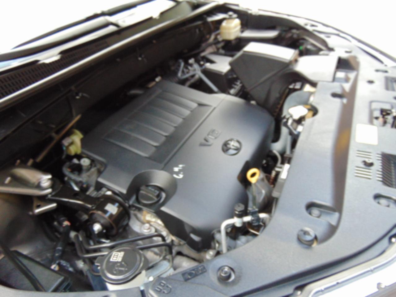 Toyota Highlander Limited FWD V6 2016