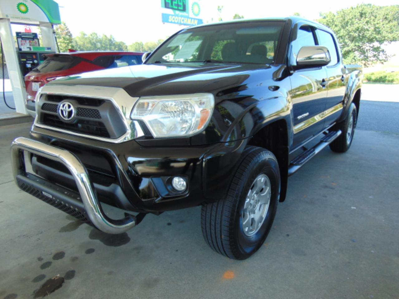 Toyota Tacoma Double Cab V6 5AT 4WD 2014