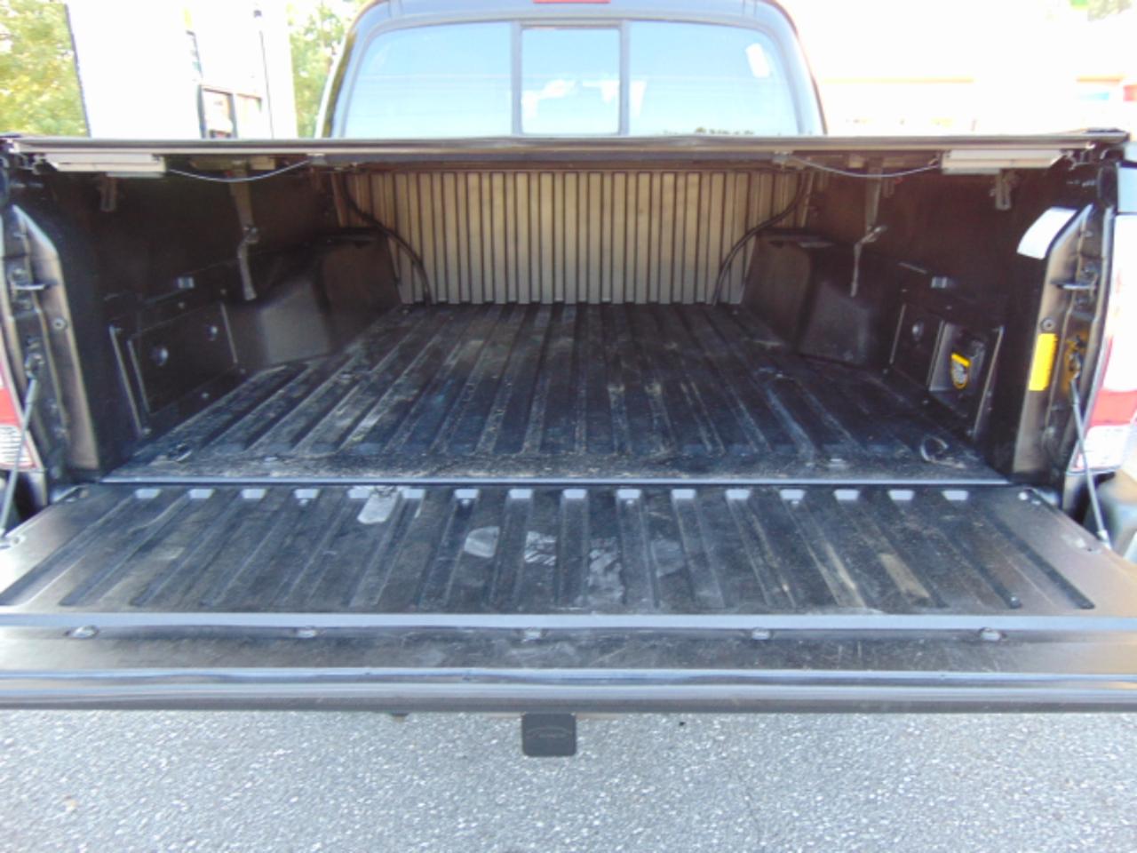 Toyota Tacoma Double Cab V6 5AT 4WD 2014