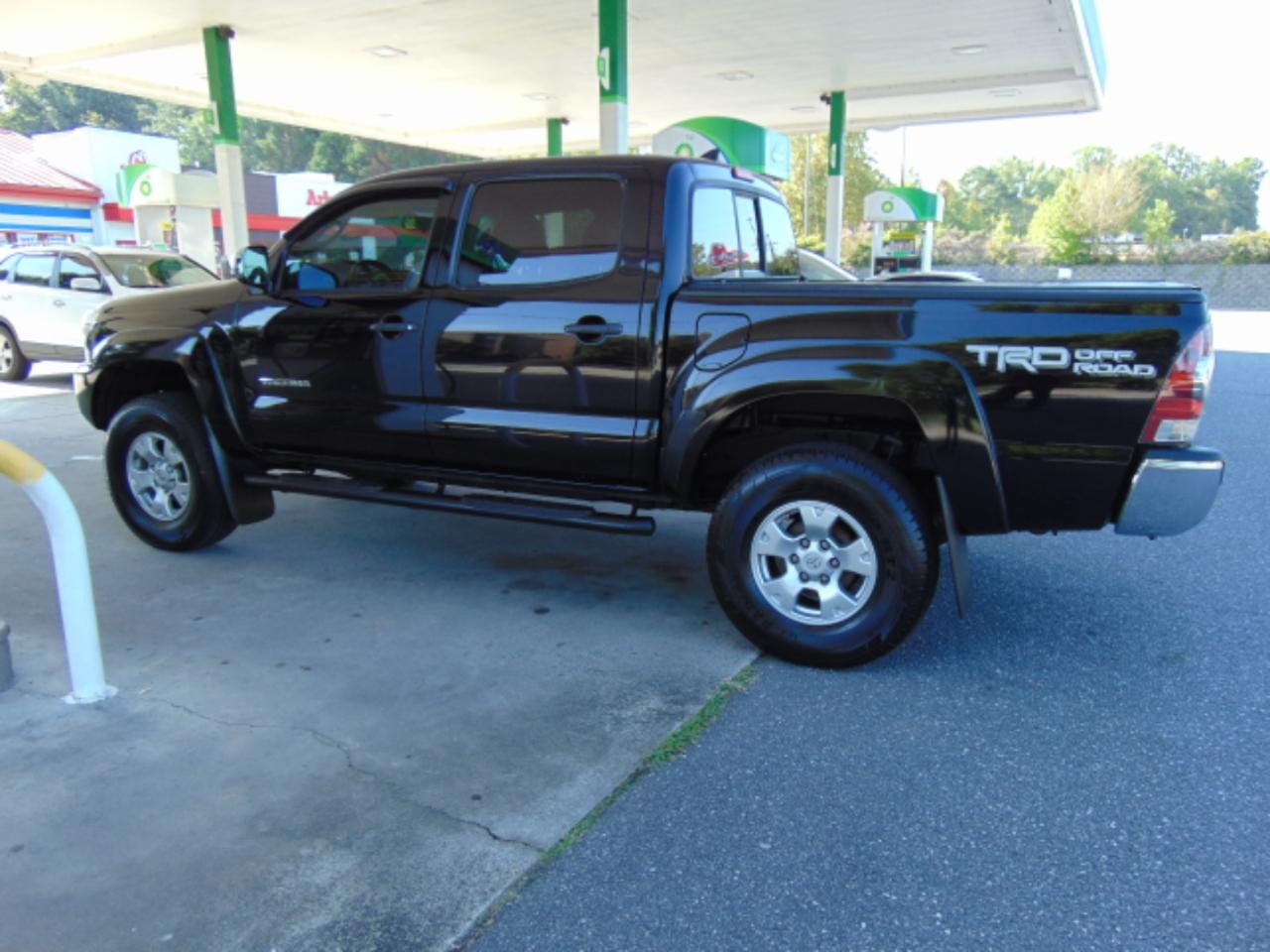Toyota Tacoma Double Cab V6 5AT 4WD 2014