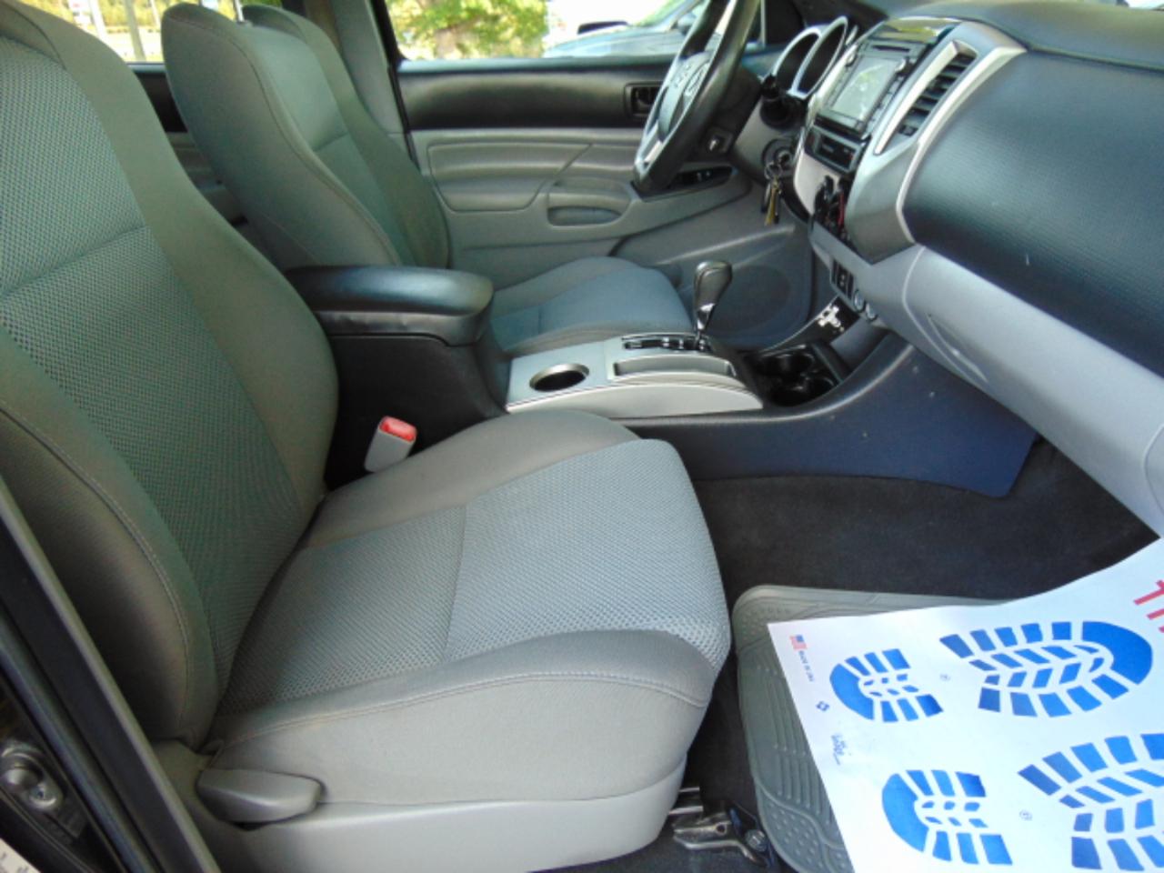 Toyota Tacoma  2015