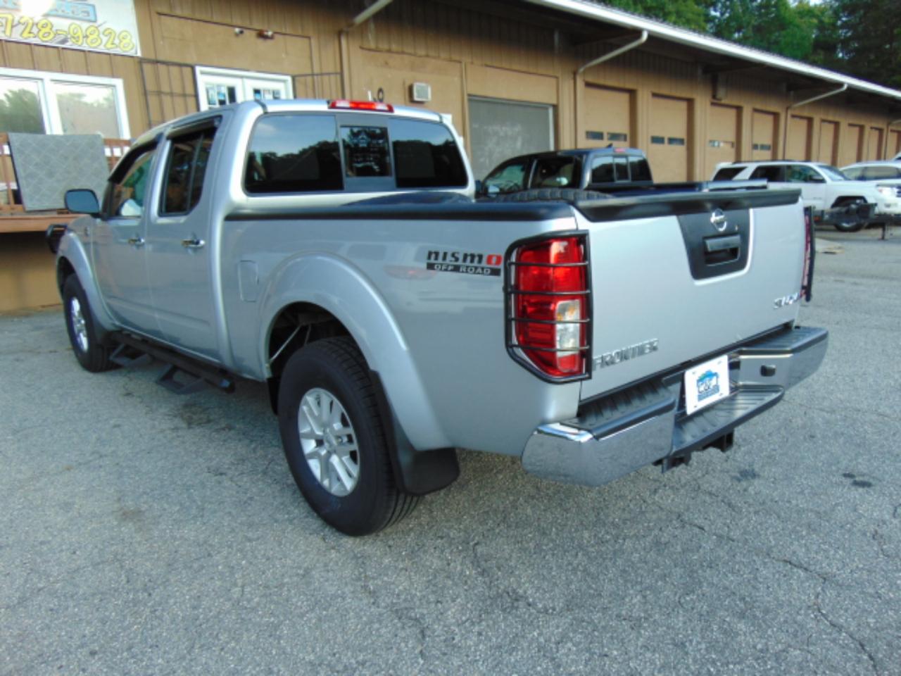 Nissan Frontier SV Crew Cab LWB 5AT 4WD 2016