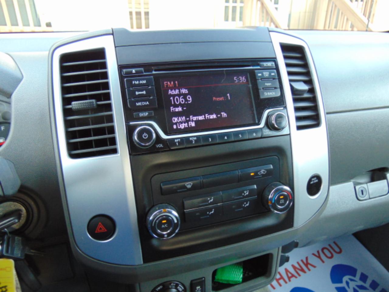 Nissan Frontier SV Crew Cab LWB 5AT 4WD 2016