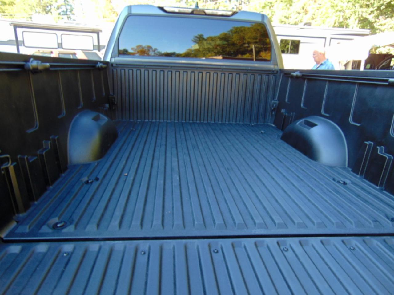 Toyota Tundra SR5 CrewMax 4WD Long Bed 2023