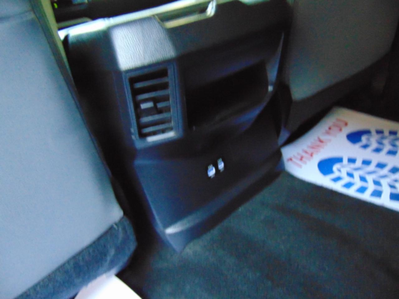 Toyota Tundra SR5 CrewMax 4WD Long Bed 2023