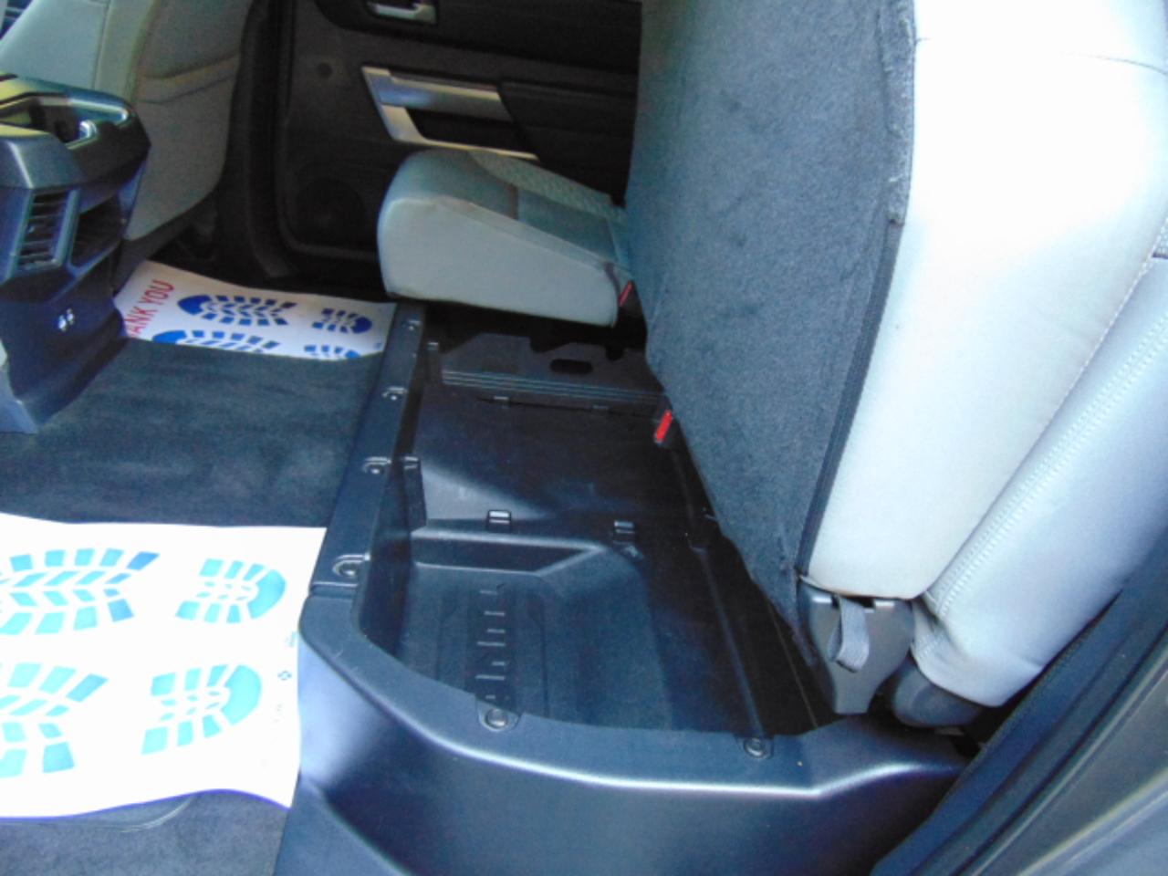 Toyota Tundra SR5 CrewMax 4WD Long Bed 2023