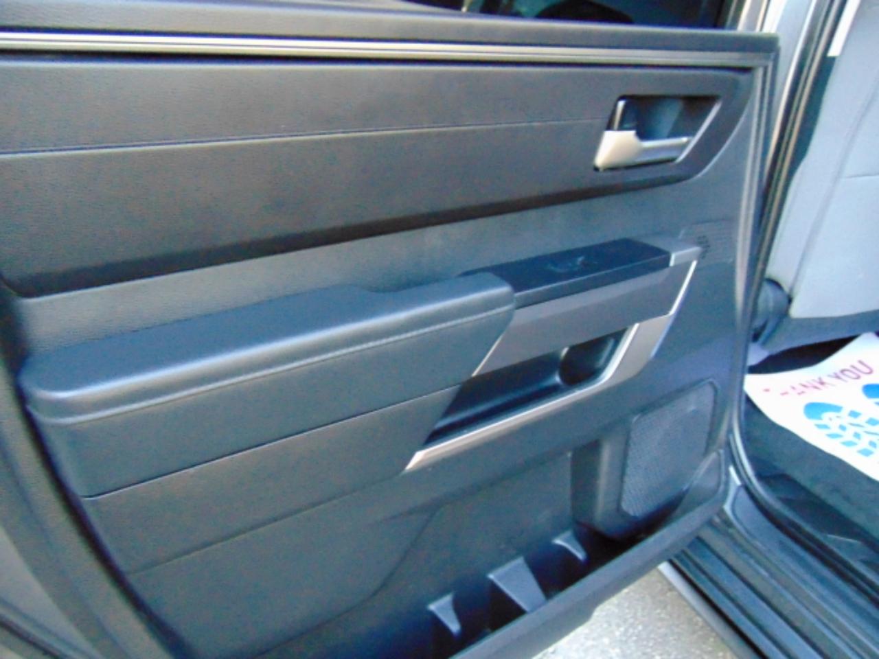 Toyota Tundra SR5 CrewMax 4WD Long Bed 2023