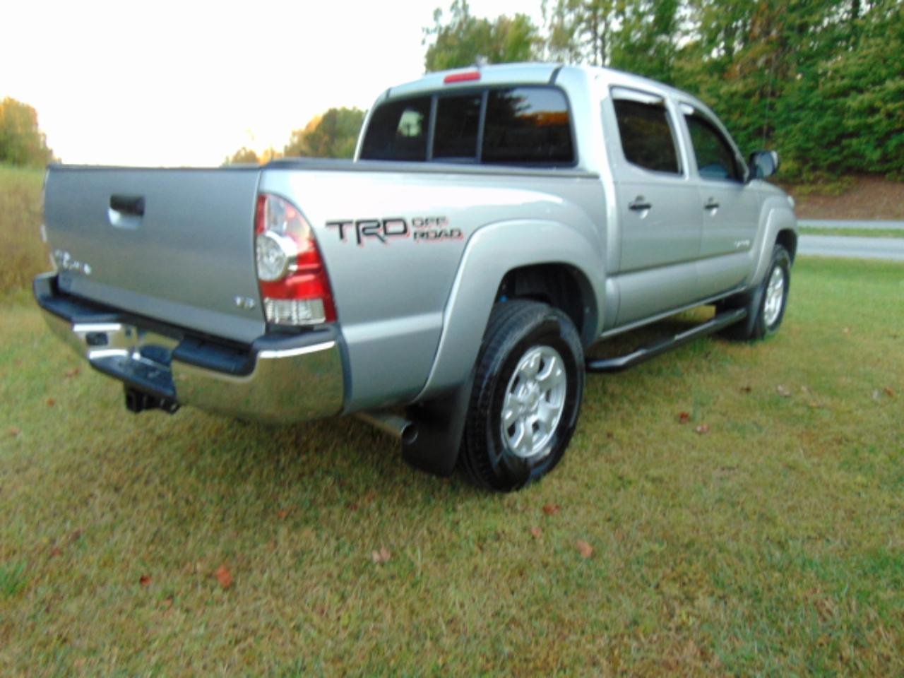 Toyota Tacoma Double Cab V6 5AT 4WD 2014