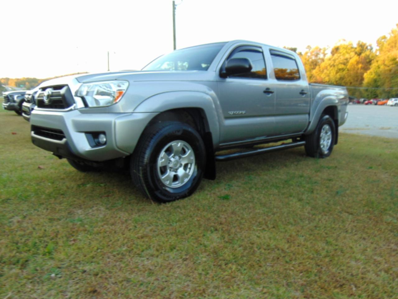 Toyota Tacoma Double Cab V6 5AT 4WD 2014