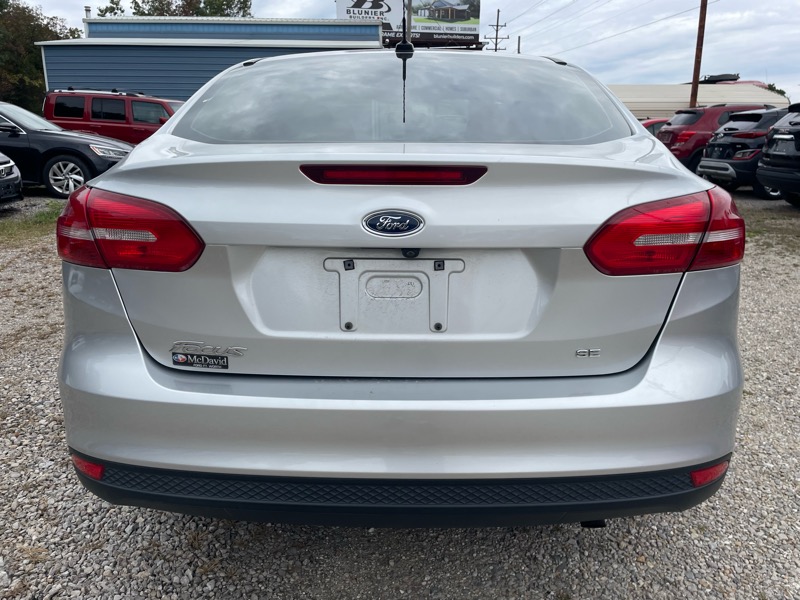 Ford Focus SE Sedan 2017 Ford Focus SE Sedan 2017