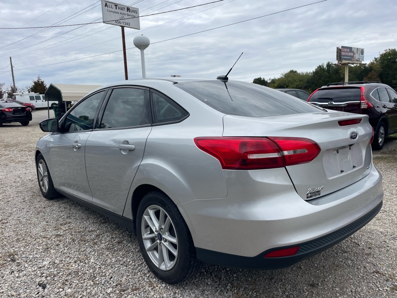 Ford Focus SE Sedan 2017 Ford Focus SE Sedan 2017