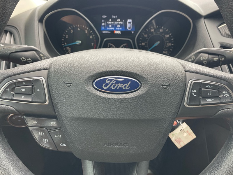 Ford Focus SE Sedan 2017 Ford Focus SE Sedan 2017
