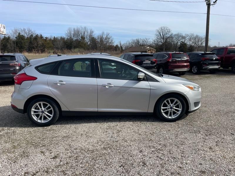 Ford Focus SE Hatch 2015
