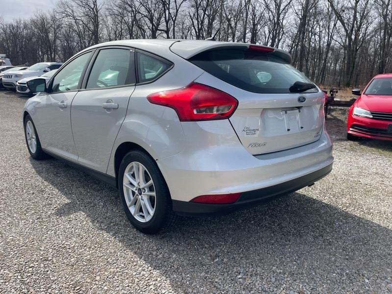 Ford Focus SE Hatch 2015