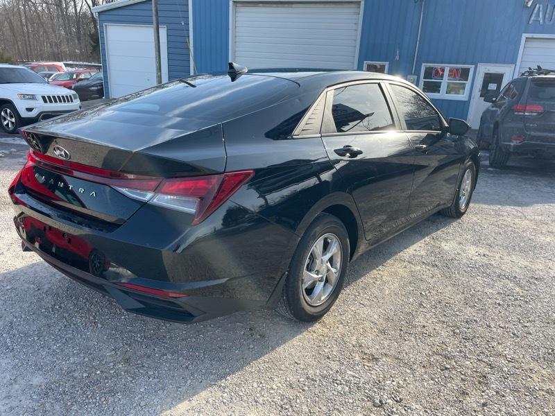 Hyundai Elantra SE 2023