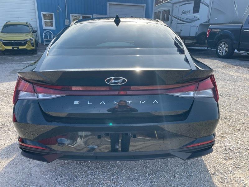 Hyundai Elantra SE 2023