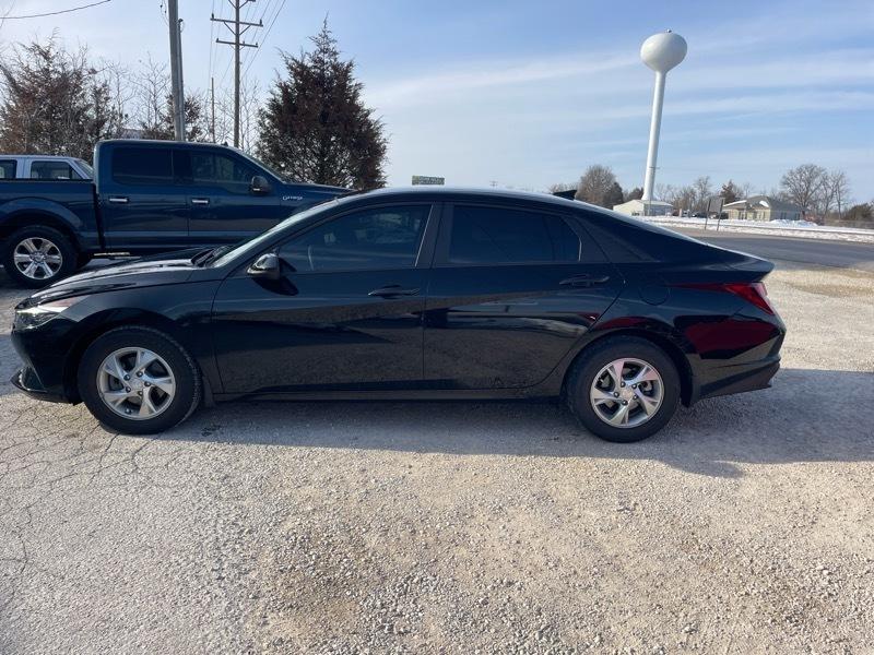 Hyundai Elantra SE 2023