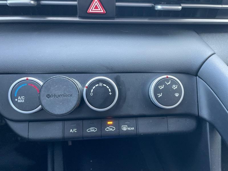 Hyundai Elantra SE 2023