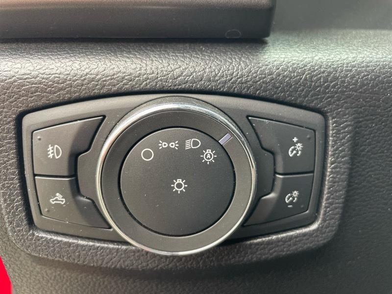 Ford F-150 XLT SuperCab Long Bed 4WD 2015