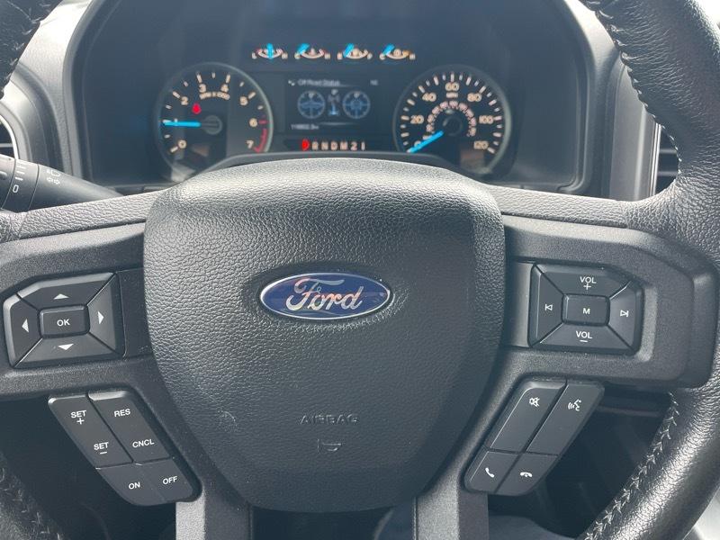 Ford F-150 XLT SuperCab Long Bed 4WD 2015