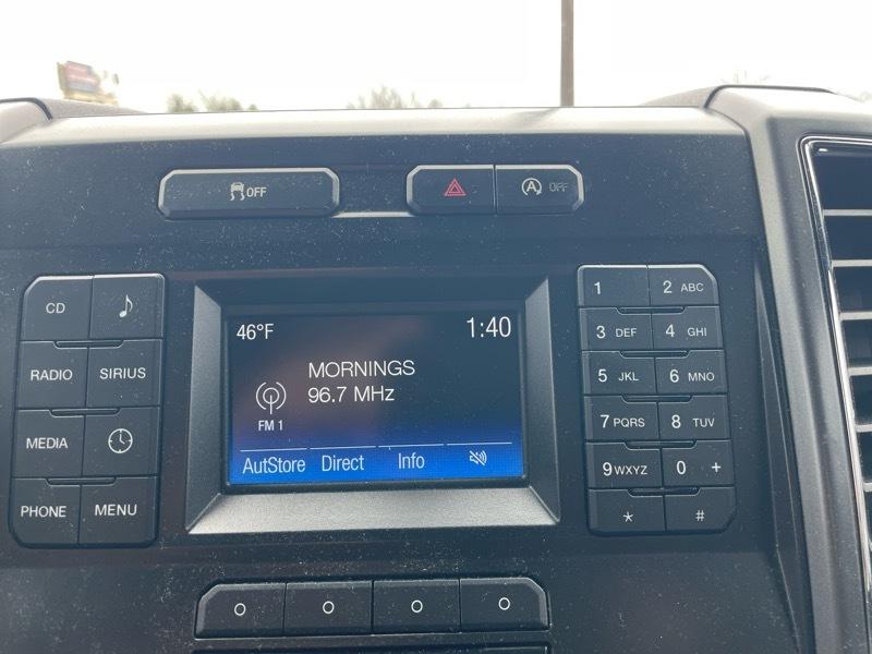 Ford F-150 XLT SuperCab Long Bed 4WD 2015