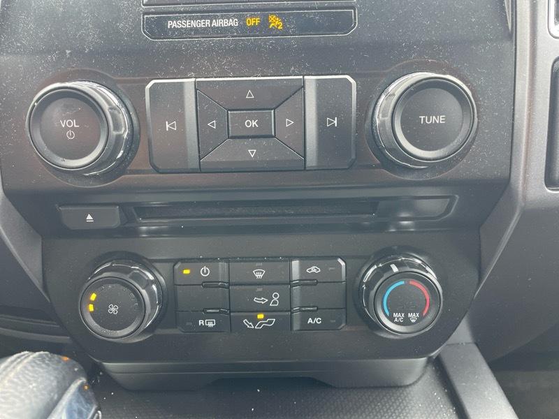 Ford F-150 XLT SuperCab Long Bed 4WD 2015