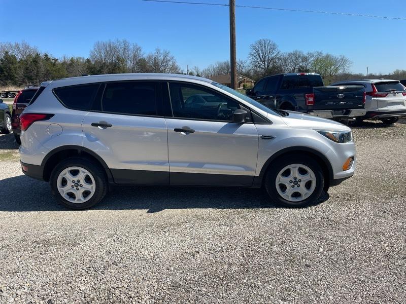 Ford Escape S FWD 2019