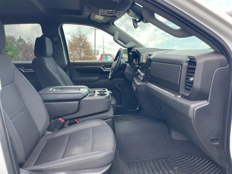 Chevrolet Silverado 1500 Z71 Crew Cab 4WD 2025
