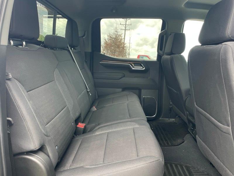 Chevrolet Silverado 1500 Z71 Crew Cab 4WD 2025
